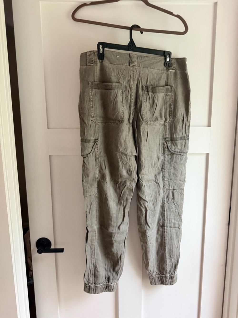 American Eagle Super Hi-Rise Cargo Linen Blend Joggers - Picture 2 of 7